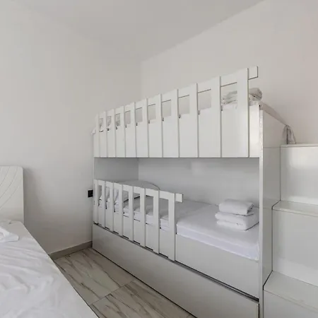 Living Modern 1br Near Center By Pikhost Appartement *