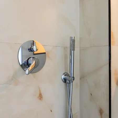 Living Modern 1br Near Center By Pikhost Appartement *